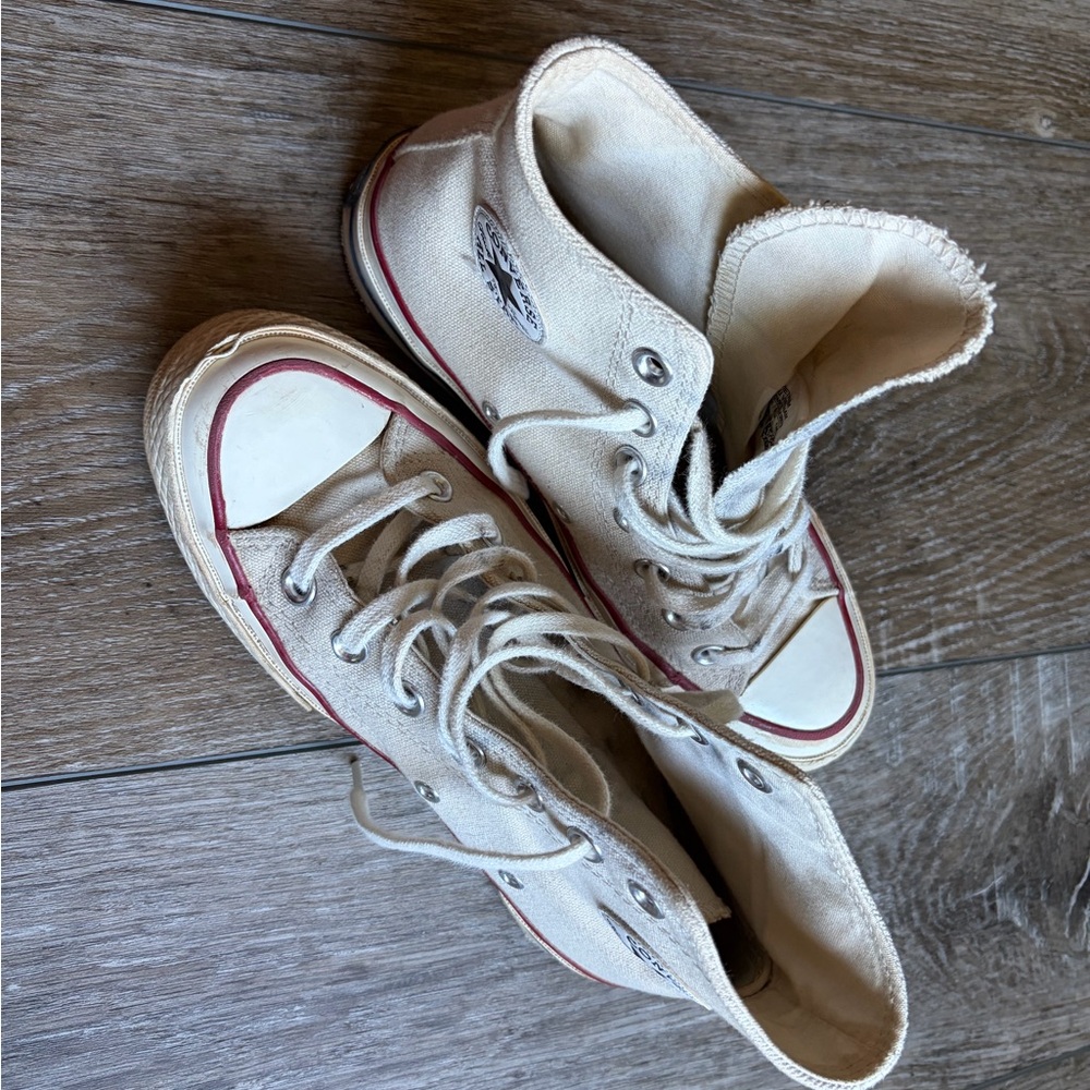 Converse Vintage Chucks in Parchment Size 6 - Picture 3 of 9
